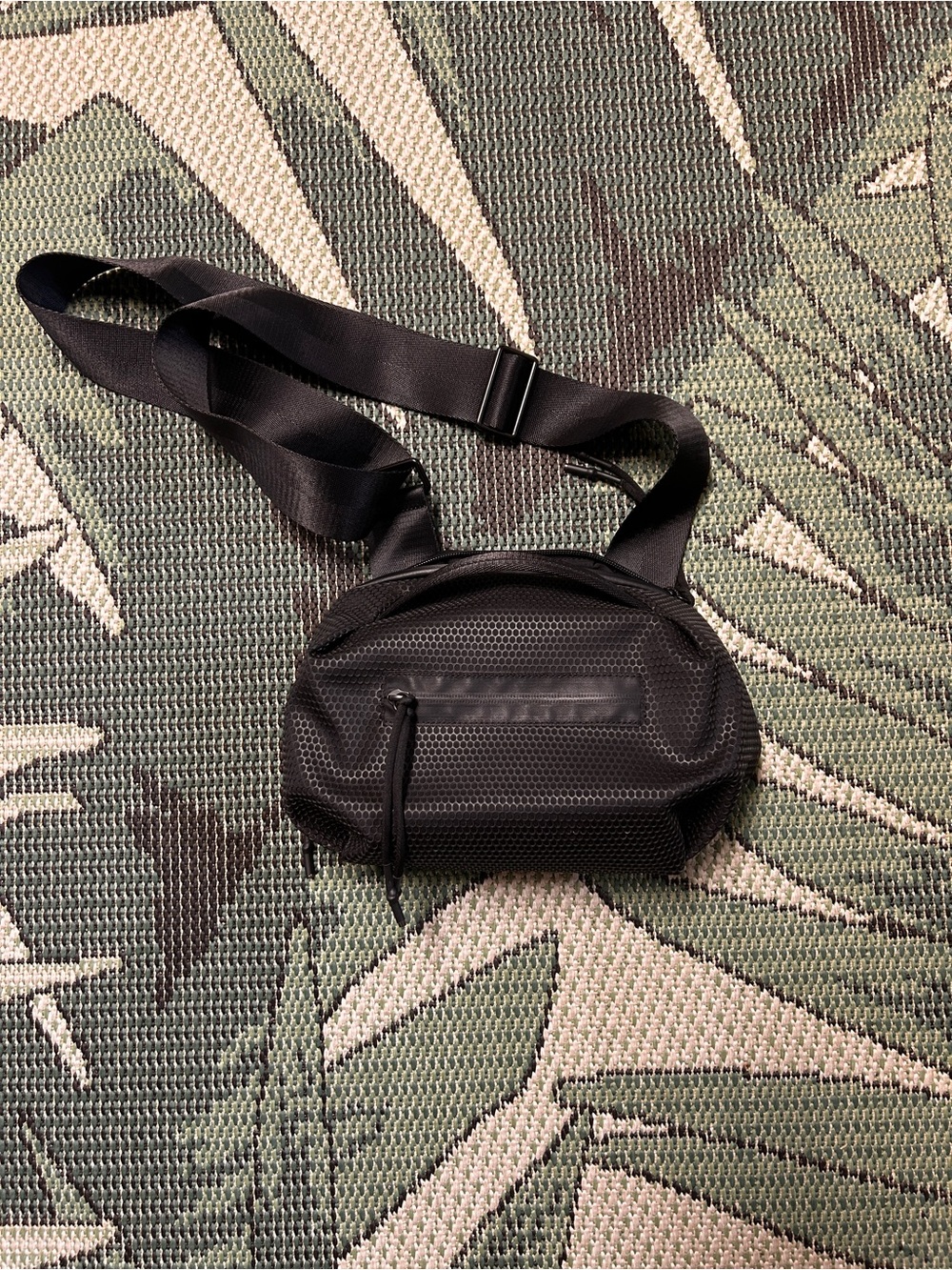 Black Women's Crossbody Bag - Minimal Everyday Carry